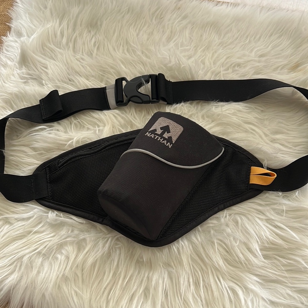 Nathan hip bag/ drink holder bag/ running bag/ waist bag /belt bag